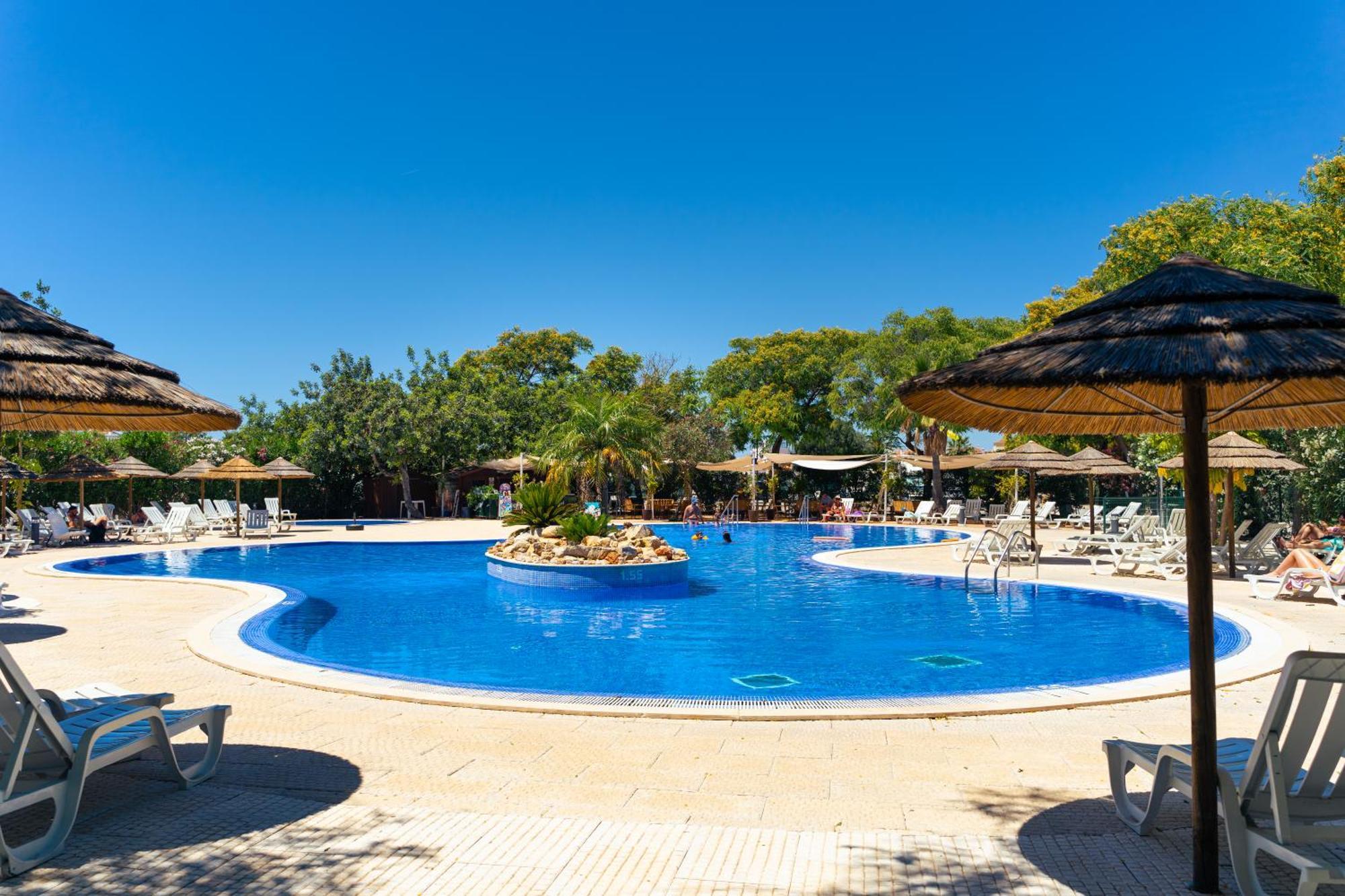 Hotel Kampaoh Tavira Esterno foto
